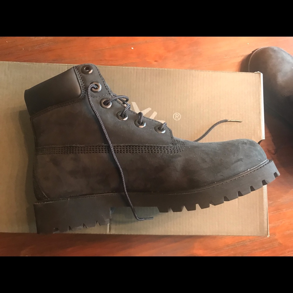 Timberland premium waterproof black nubuck